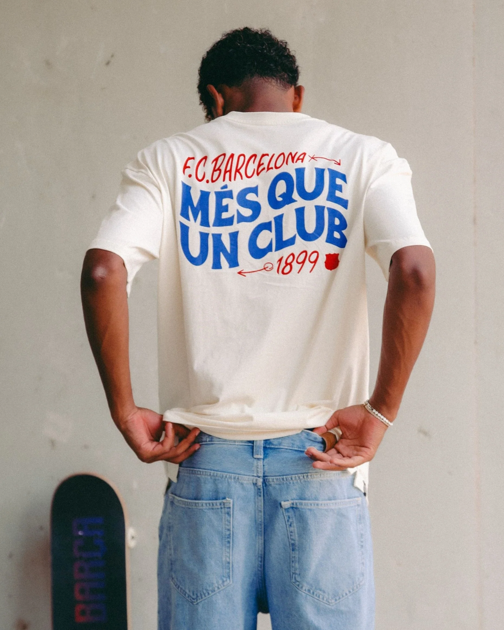 Barcelona White MESQUE Oversized Tee